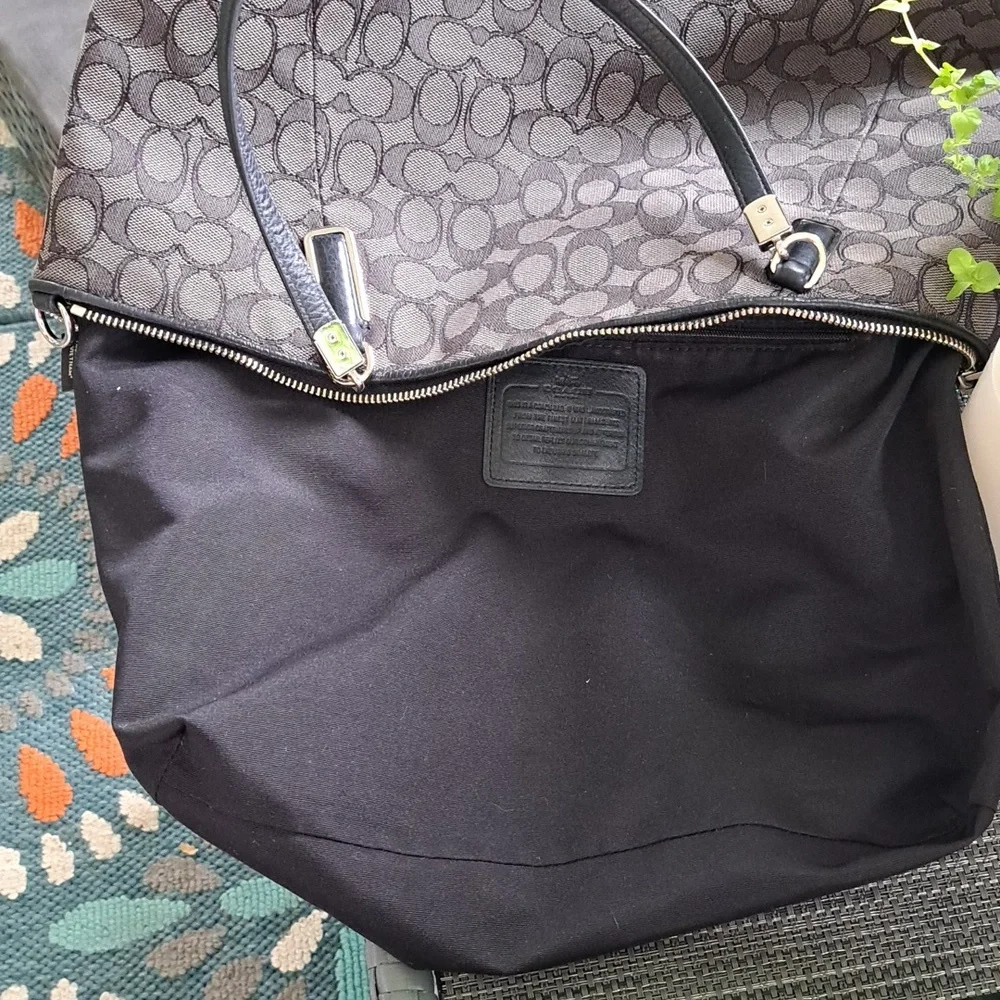 Coach F36220 Kelsey Black Leather Trim w Gray "C" Signature Shoulder - Picture 10 of 12